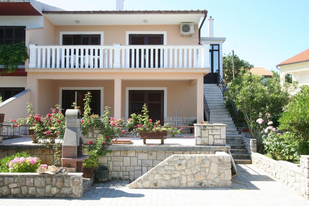 Apartments Grskovic G. Jesenovica Šilo Kültér fotó